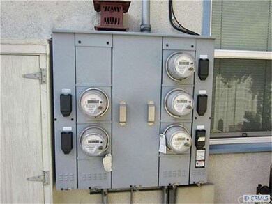 1032 Roswell Electrical Meters