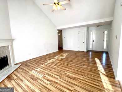 106 Horseshoe Bend Cir, Griffin, GA 30223 - photo 6