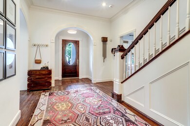 930 Cortlandt St, Houston, TX 77008 - photo 4