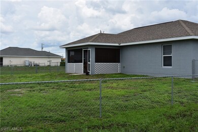 118 NW 14th Terrace, Cape Coral, FL 33993 - photo 4