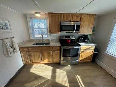 157 Hills Beach Rd unit A, Biddeford, ME 04005 - photo 6