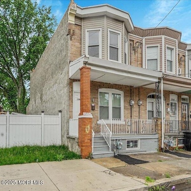 01-1262 Thurman Street-1