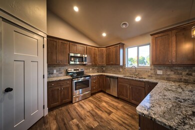 3008 Hardpan Ave, Cody, WY 82414 - photo 4