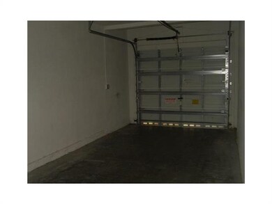 Parking Lot/Garage