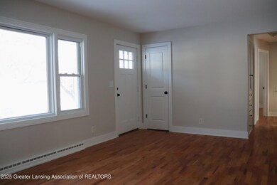 4926 Alpha St, Lansing, MI 48910 - photo 5