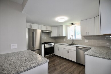 23 Walnut St, Ludlow, MA 01056 - photo 6