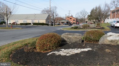 473 W Caracas Ave, Hershey, PA 17033 - photo 5