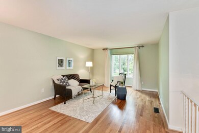 6688 Midhill Place, Falls Church, VA 22043 - photo 3