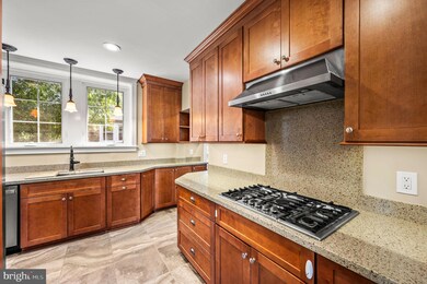 655 Aronimink Place, Drexel Hill, PA 19026 - photo 5