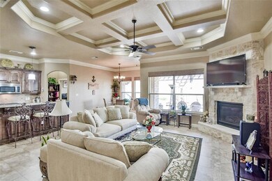 222 Captains Ct, Granbury, TX 76049 - photo 4