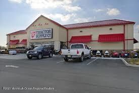 tractor supply