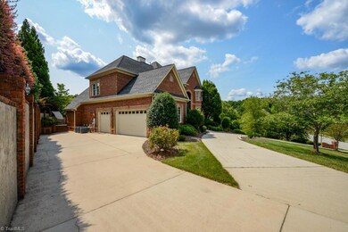 Easy access to the garage and plenty of parking