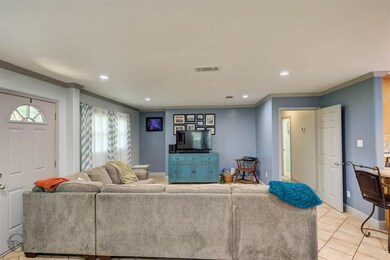 319 Larkin St, Benton, LA 71006 - photo 7