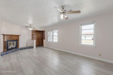 615 Kathy Dr, Rayne, LA 70578 - photo 5