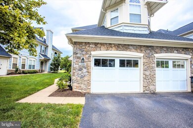 13980 Greendale Dr unit 7, Woodbridge, VA 22191 - photo 3
