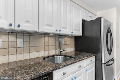 360 Juniper St, Marlton, NJ 08053 - photo 4