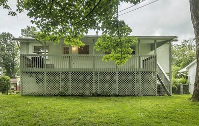 HUGE PORCH