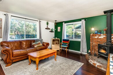 802 SE Polaris Ct, Bend-7