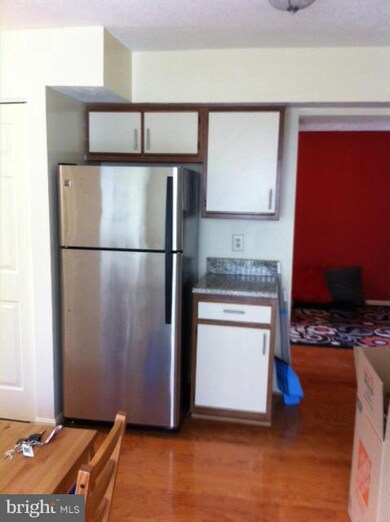 14020 Grumble Jones Ct unit C, Centreville, VA 20121 - photo 4