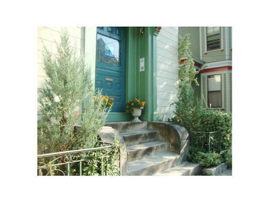 9 Brighton St unit 4, Providence, RI 02909 - photo 2