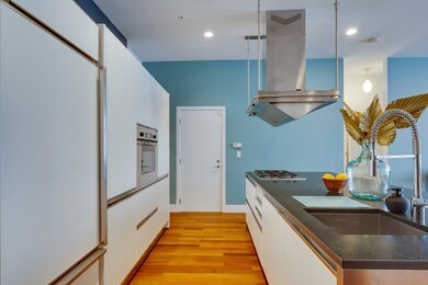 49 N Margin St unit 2, Boston, MA 02113 - photo 4