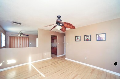 1473 Stanley Ln, Melbourne, FL 32935 - photo 3