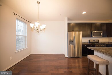 18423 Woodhouse Ln, Germantown, MD 20874 - photo 7