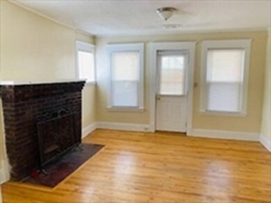 49 Lawndale St unit 51, Springfield, MA 01108 - photo 4