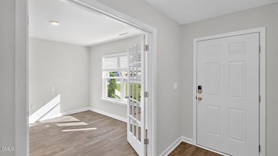 142 Reagan Crest Dr, Clayton, NC 27520 - photo 2