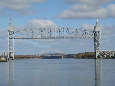 9 Ships Way, Buzzards Bay, MA 02532 - photo 2