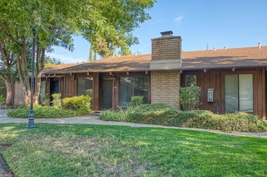 4871 E Butler Ave unit 102, Fresno, CA 93727 - photo 2