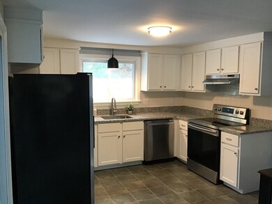 27 Surrey Ln unit 27, Buzzards Bay, MA 02532 - photo 7