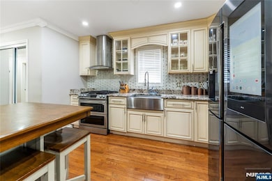 567 E 19th St, Paterson, NJ 07514 - photo 4