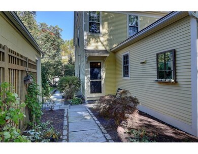 81 Power St, Providence, RI 02906 - photo 3