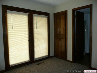 Master bedroom has private bath, built ins for lin