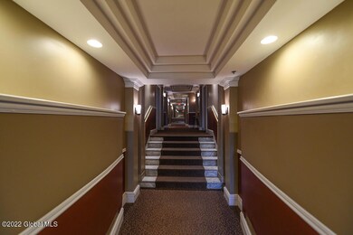 352 State St unit 2A, Albany, NY 12210 - photo 4