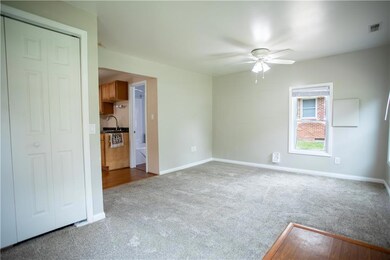 1310 E 26th Ct, Des Moines, IA 50317 - photo 3