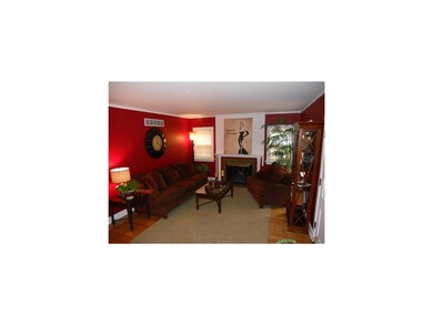 Living Room. Extra Large Front Living Room with Fi