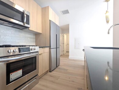 348 Baldwin Ave unit 208, Jersey City, NJ 07306 - photo 3