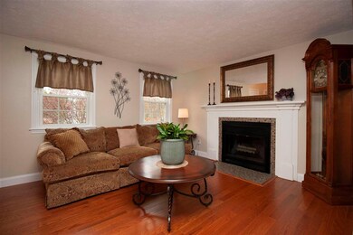 10 Judith Ln, Derry, NH 03038 - photo 5