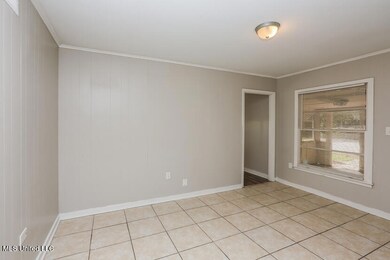 004-photo-dining-room-11736148