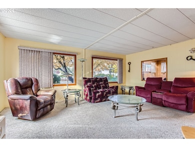 11602 SW Royal Villa Dr, Tigard, OR 97224 - photo 6