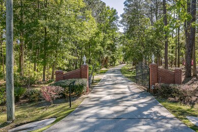 Gated_Entrance
