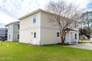 1 Exterior 242 (5 of 8)