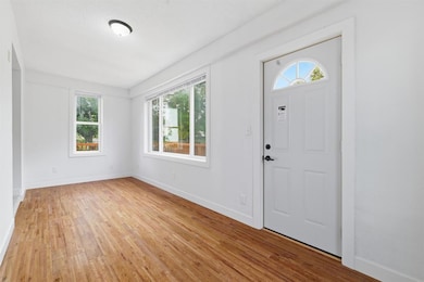 1609 12th St, Des Moines, IA 50314 - photo 3