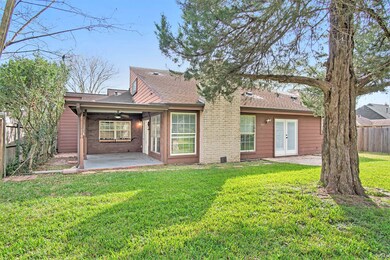 5910 Donwhite Ln, Houston, TX 77088 - photo 5