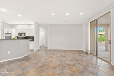 20166 N Rawhide Way, Surprise, AZ 85387 - photo 7