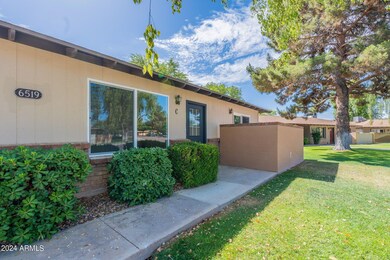 6519 S Kenneth Place unit C, Tempe, AZ 85283 - photo 2