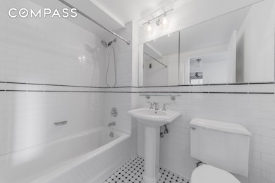 Strivers Gardens unit 12C, New York, NY 10030 - photo 5