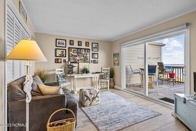 Sitting room or 3 bedroom